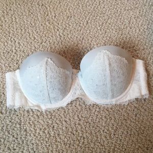 Victoria’s Secret bridal bra 34b